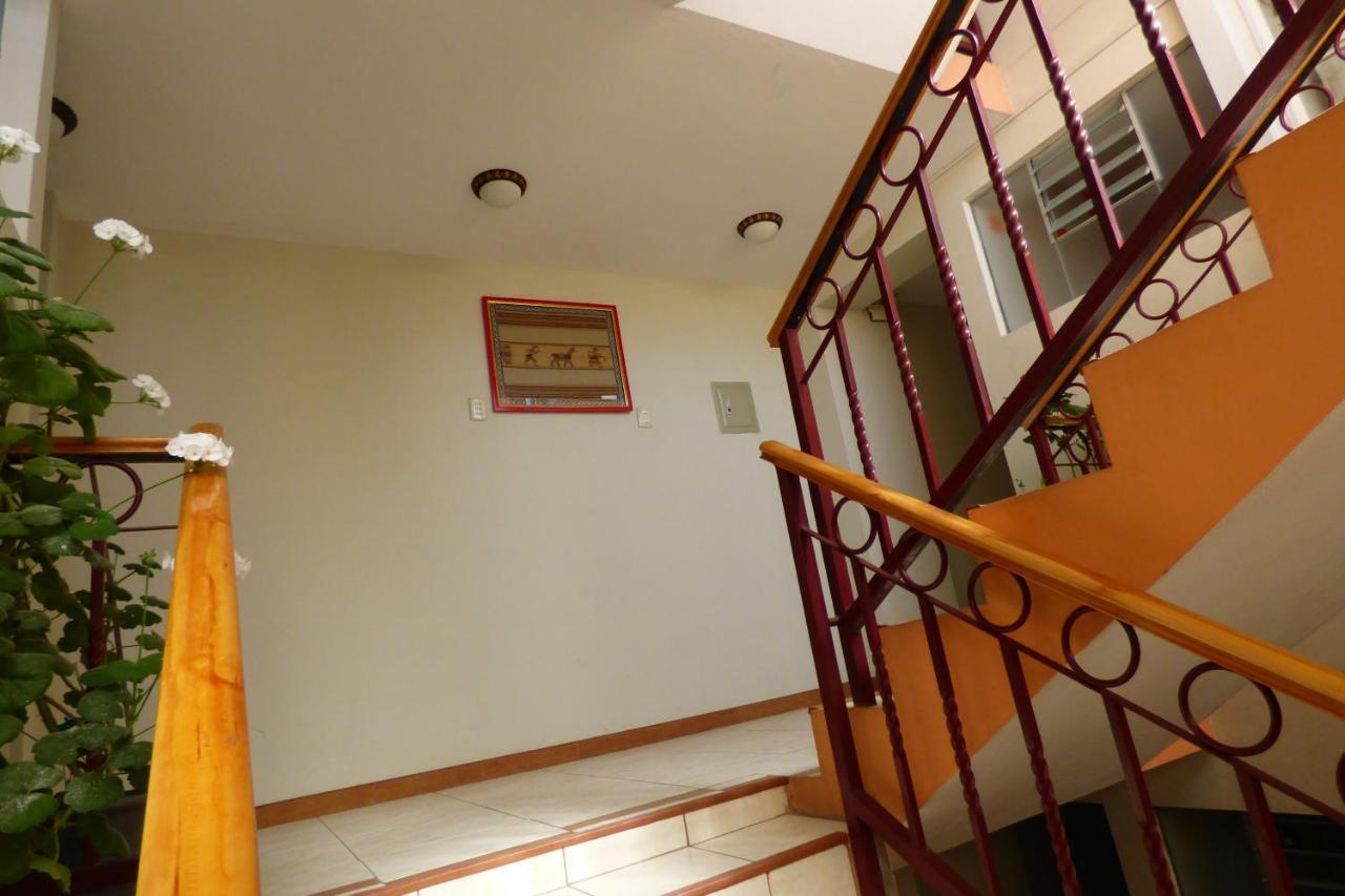 Manuelita House Bed & Breakfast Puno Exterior photo